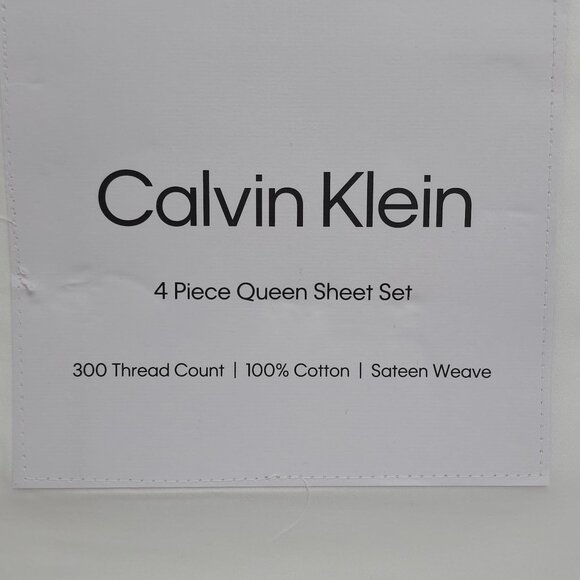 Calvin Klein 4 Piece Queen Sheet Set 100% Cotton Sateen Fits Mattress 18" Deep - Picture 4 of 8